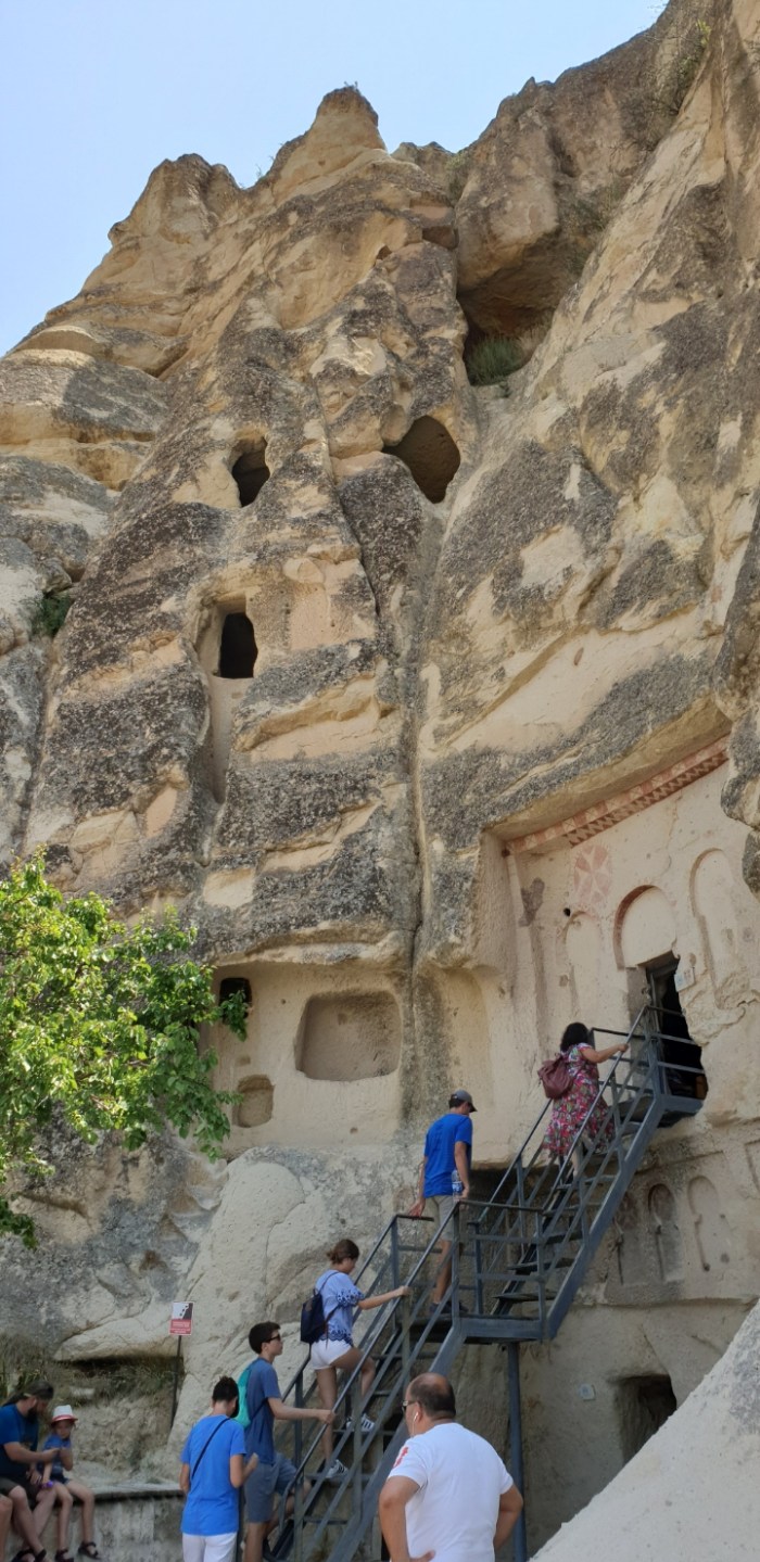 b5f642dfc739083ae6288a5dd9e06f2a950614e3